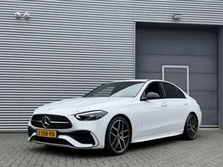 Mercedes-Benz C-Klasse 180 AMG Line I Aut. I Carplay I Camera I Burmester