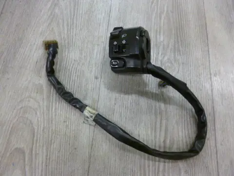 STUURSCHAKELAAR LINKS Yamaha YZF R1 2002 - 2003