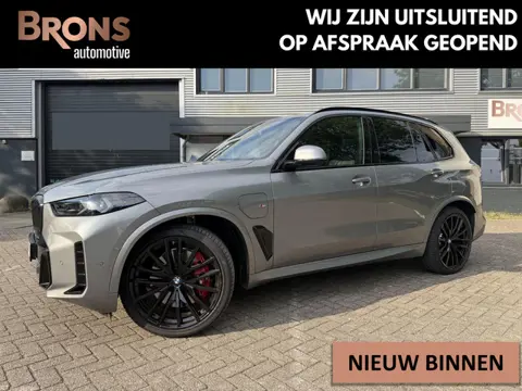 BMW X5 xDrive50e M-sport l Pano l HUD l 22INCH l Trekhaak