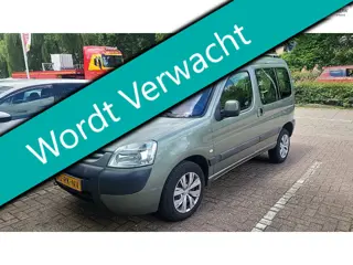 Peugeot Partner MPV 1.6-16V XT 110pk Airco Cruise Trekhaak 1100kg. Hoge instap