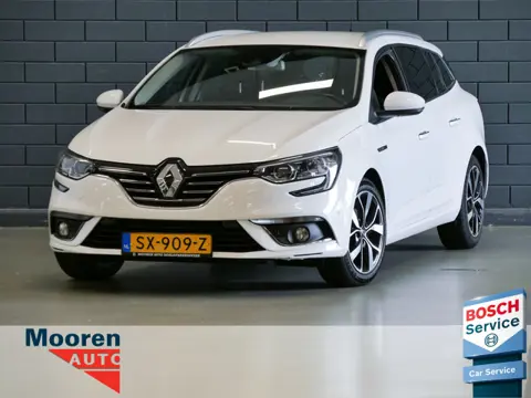 Renault Mégane Estate 1.2 TCe 130PK Bose | CAMERA | NAVIGATIE | 1.700kg Trekgew. |