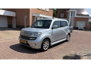 Daihatsu Materia 1.3 Funk I AIRCO I Bluetooth carkit I Verse APK