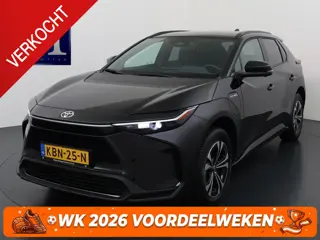 Toyota bZ4X Dynamic 71 kWh VAN: 34.900,- VOOR: 31.877,- UW WKVOORDEEL: 3.023,- | 3 FASE | LEKKER COM