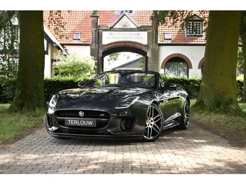 Jaguar F-Type 2.0T Chequered Flag | € 849 per maand*