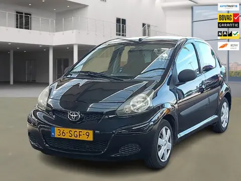 Toyota Aygo 1.0-12V Now 1e Eig. 58.980 km +NAP NL-auto