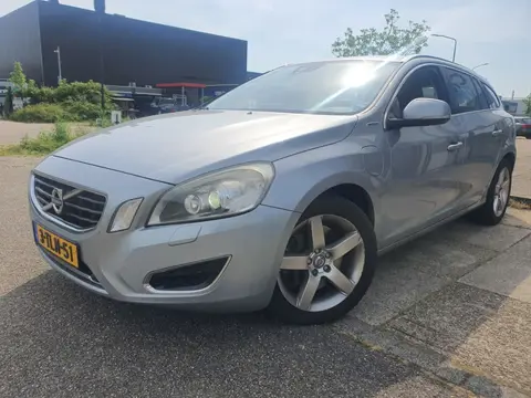 Volvo V60 2.4 D6 AWD Pl.i Sum. (bj 2013, automaat)