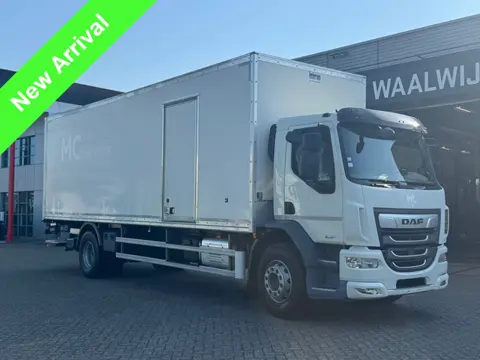 DAF LF 320 (bj 2022, automaat)
