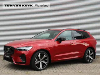 Volvo XC60 2.0 T8 Plug-in hybrid AWD Ultra Dark Automaat / Luchtvering Bowers & Wilkins / Trekhaak /