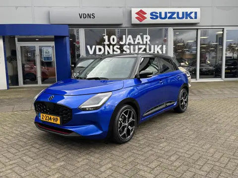 Suzuki Swift 1.2 Style Smart Hybrid Demo BTW accessoirespakket twv. €3.700 per direct beschikbaar in