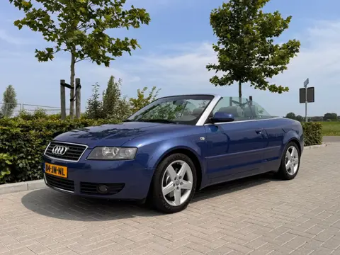 Audi A4 Cabriolet 2.4 V6 170pk Exclusive | Origineel NL | 108.000km | Caribic Blue