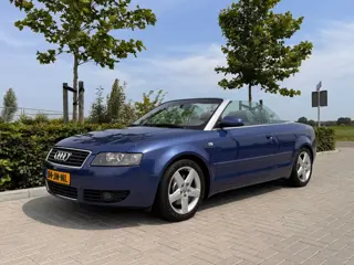 Audi A4 Cabriolet 2.4 V6 170pk Exclusive | Origineel NL | 108.000km | Caribic Blue