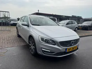 Volvo V60 2.4 D6 Twin Engine R-Design