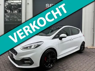 Ford Fiesta 1.5 EcoBoost ST-3 Performance 200 Pk Pano/Recaro/Xenon/Led/Cruise Control/Climate Contro