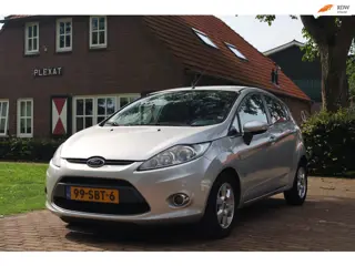 Ford Fiesta 1.6 TDCi Titanium | 5-deurs | Airco | Lichtmetaal | APK TOT 23-06-2027 | Elektrische ram