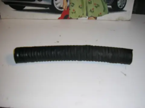 Slang luchtfilter Opel Corsa B 90411731