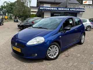 Fiat Grande Punto 1.4 Active *AIRCO*ELEKTR. RAMEN*STUURBEKR.*NW. APK*LM. VELGEN *