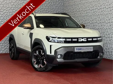 Dacia Duster 1.6 HYBRID SANDSTONE CAMERA CARLAY NAVI STOEL/STUUR/RUIT VERW. LED PDC