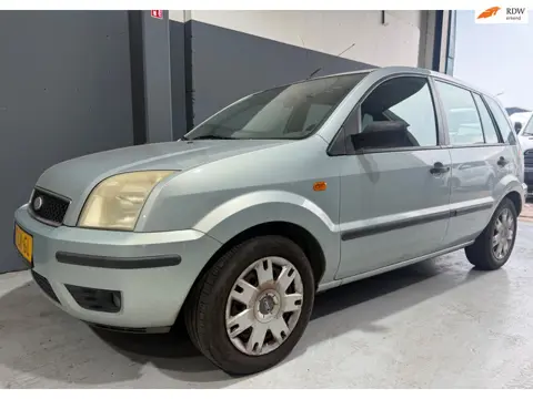 Ford Fusion 1.6-16V Luxury/AIRCO/DAKRAAM/TREKHAAK/