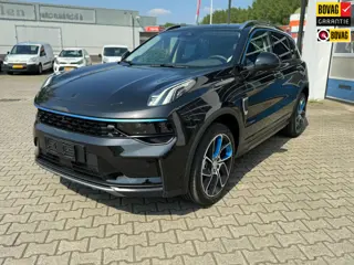 Lynk & Co 01 1.5 PHEV HYBRID 261 PK 6.6kw lader (BOVAG/RIJKLAARPRIJS)