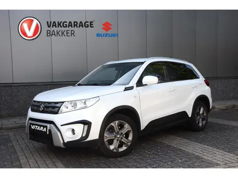 Suzuki Vitara 1.6 Exclusive | trekhaak | navigatie | cruise control |