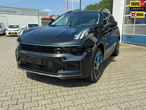 Lynk & Co 01 1.5 PHEV HYBRID 261 PK 6.6kw lader (BOVAG/RIJKLAARPRIJS)