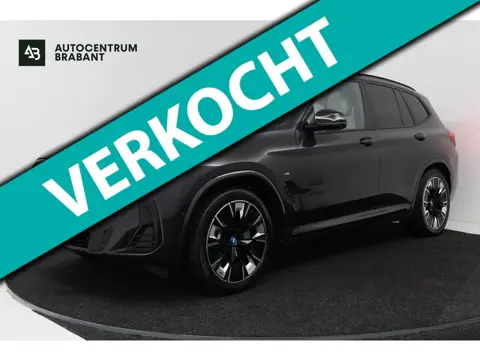 BMW IX3 High Executive 80 kWh (SOH 100%, PANO, STOEL/STUUR VERWARMING, H/K AUDIO, CAMERA, ELEKTR STO