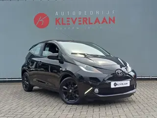 Toyota Aygo 1.0 VVT-i x-play | CAMERA | AIRCO| APPLE CARPLAY / ANDROID AUTO |  Wij bieden ook financ