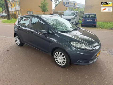 Ford Fiesta Tweede eigenaar / 130.000 NAP / 5 deurs / Nette auto
