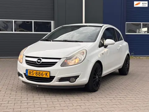 Opel Corsa 1.3 CDTi Selection | Airco + Cruise Nu € 1.275,- !!!
