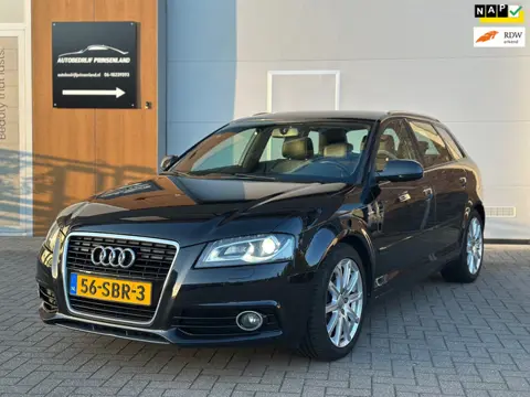 Audi A3 Sportback Audi A3 1.4 TFSI S-line | Apple CarPlay | Bose | Xenon |