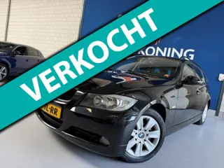 BMW 3-serie Touring 318i High Executive / bj.2006 / kleur: zwart / climate / cruise / etc. / APK tot