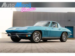 Chevrolet Corvette C2 427 Big Block 7.0 Liter / 390 HP / Turbo-Jet / 4-Speed Manual / Nassau Blue / 