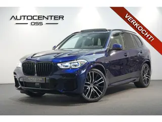 BMW X5 xDrive45e M-Sport ✅ BMW Gar. 3/2028 ✅ Pano ✅ 50 Jaar M Edition ✅ Trekhaak ✅ Laser ✅ H&K ✅ NAP