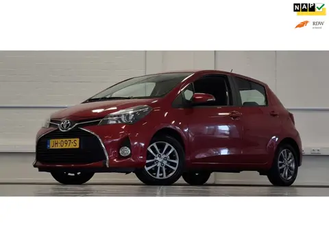 Toyota Yaris 1.3 VVT-i Trend 1e eigenaar Trekhaak Navigatie Achteruitrijcamera APK 25-03-2027