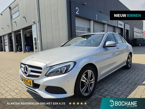 Mercedes-Benz C-klasse 180 AMG Sport Edition | Navigatie | Stoelverwarming | Trekhaak |