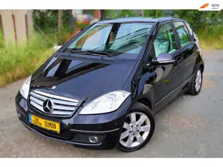 Mercedes-Benz A-klasse 200 Avantgarde Airco Stoelverwarming Cruise PDC Navi