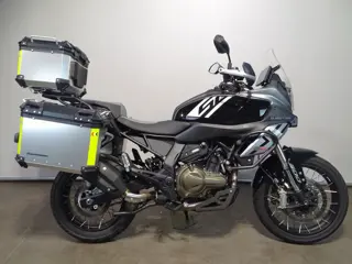 QJMOTOR SRT 600 SX TOURING (bj 2025)