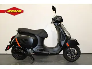 Vespa GTS 300 Supersport (bj 2024)