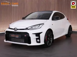 Toyota Yaris GR Performance 1.6 261pk |Adaptive|Camera|Apple Carplay|18" Gesmede LMV|AWD|JBL|CFRP-ca