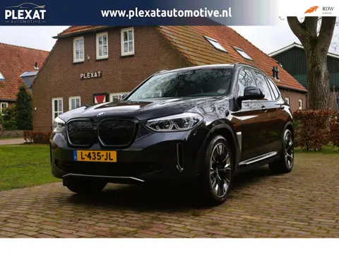BMW IX3 High Executive 80 kWh Aut. | Premium Garantie | Onderhoudscontract | Panorama | Sportstoelen
