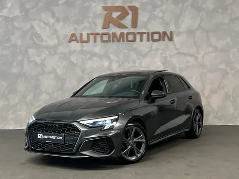 Audi A3 SPORTBACK 30 TFSI S LINE|PANO|SFEERVERLICHTING|VIRTUAL COCKPIT|ADAPTIVE CRUISE CONTROL|STOEL