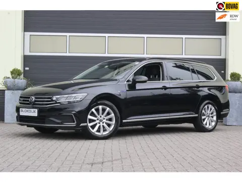Volkswagen Passat Variant 1.4 TSI GTE Business | Trekhaak | Virtual Cockpit |