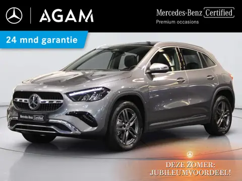 Mercedes-Benz GLA 250 e Luxury Line Panorama dak
