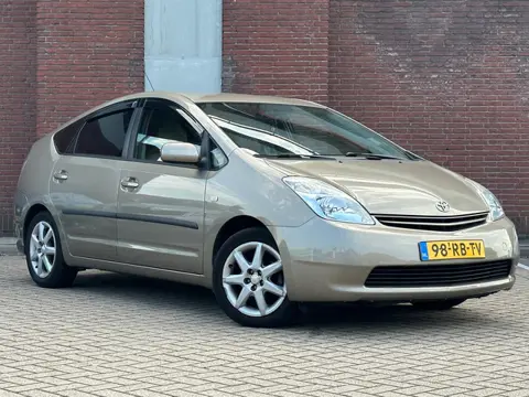 Toyota Prius 1.5 VVT-i|AUTOMAAT|CRUISE|LEDER|GOED-ONDERHOUDEN|NAP