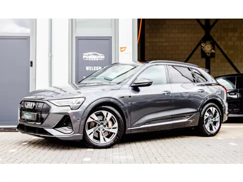 Audi E-tron 50 quattro Launch edition Black 71 kWh PANO | LINE ASSIST | A.CAMERA | NAP