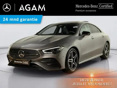 Mercedes-Benz CLA Coupé 180 Star Edition AMG Line Panorama dak