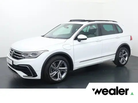 Volkswagen Tiguan 1.4 TSI eHybrid R-Line Business+ | 245 PK | SoH 94% | Adaptive Cruise Control | Pa
