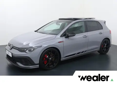 Volkswagen Golf 2.0 TSI GTI Clubsport | 301 PK | Panoramadak | LED matrix IQ.Light koplampen | 19" L