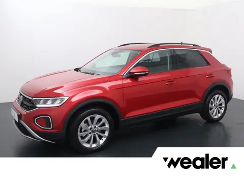 Volkswagen T-Roc 1.5 TSI Life | 150 PK | Trekhaak | Adaptive Cruise Control | Climate control | Acht