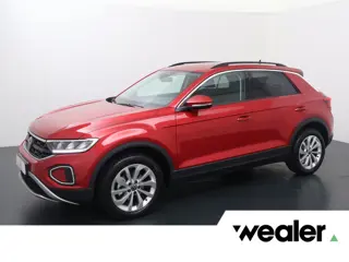 Volkswagen T-Roc 1.5 TSI Life | 150 PK | Trekhaak | Adaptive Cruise Control | Climate control | Acht